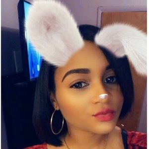 Meet your Posher, Ana